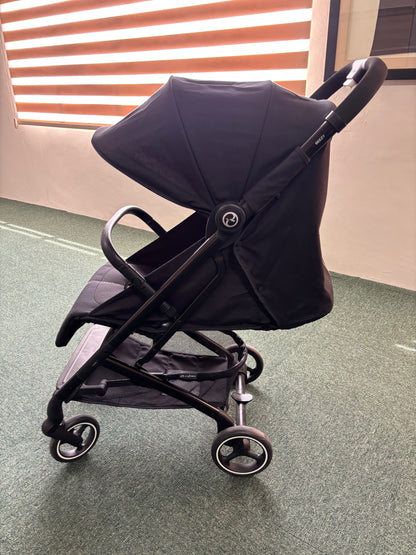 Beezy - Moon Black (DEMO Unit)