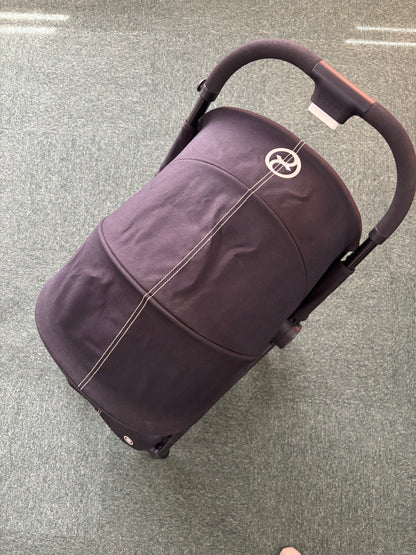 Beezy - Moon Black (DEMO Unit)